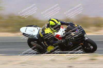 media/Apr-10-2022-SoCal Trackdays (Sun) [[f104b12566]]/Turn 3 Inside (1150am)/